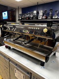 La Marzocco GB5 Espresso Kahve Makinesi 3 Gruplu, Kullanılmış - Thumbnail