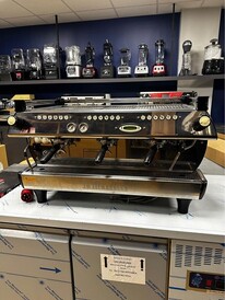 La Marzocco GB5 Espresso Kahve Makinesi 3 Gruplu, Kullanılmış - Thumbnail