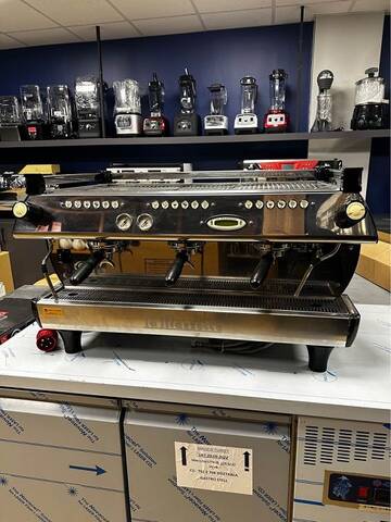 La Marzocco GB5 Espresso Kahve Makinesi 3 Gruplu, Kullanılmış