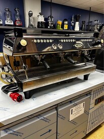 La Marzocco GB5 Espresso Kahve Makinesi 3 Gruplu, Kullanılmış - Thumbnail