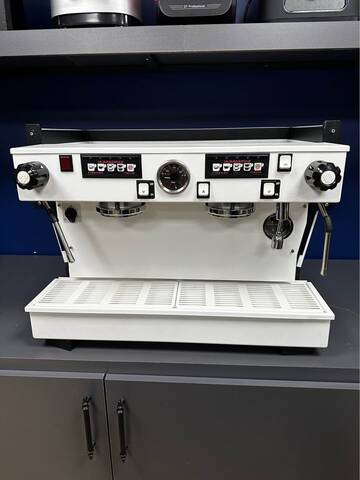 La Marzocco Linea 2 Gruplu Espresso Makinesi, Tall Cup, Kullanılmış